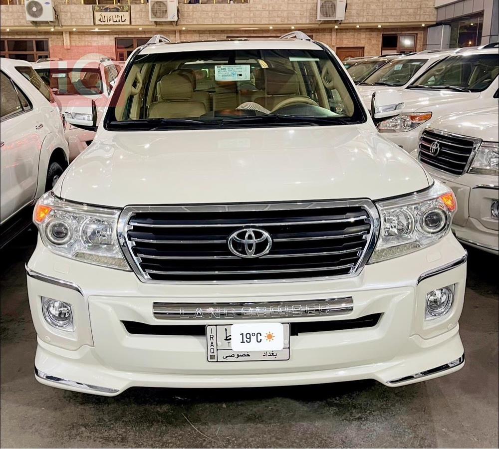 تويوتا لاندكروزر